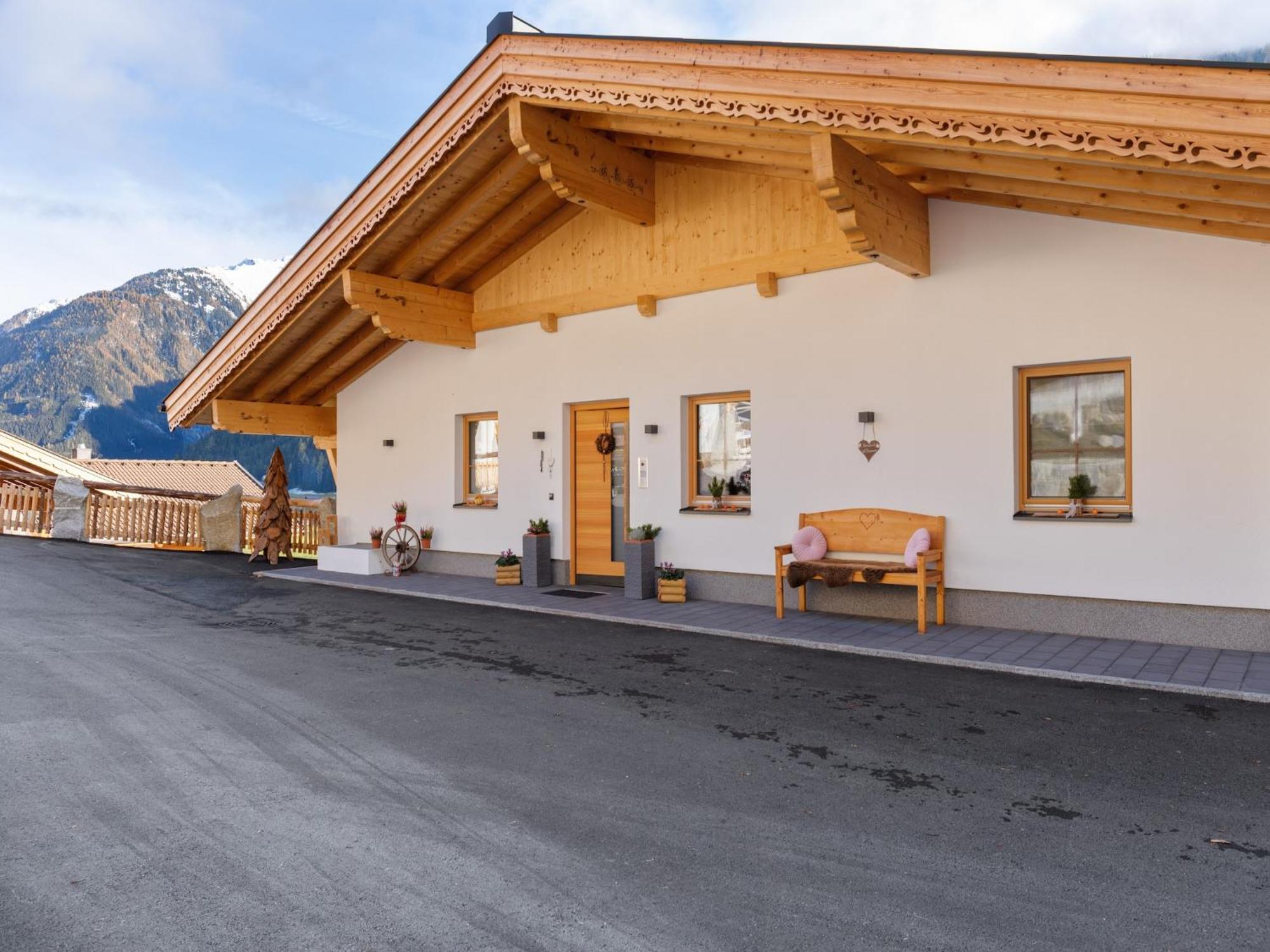Luxurious Apartment With Sauna In Koenigsleiten Wald im Pinzgau Eksteriør billede
